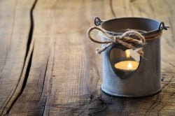 Waxinelichtje van bijenwas La Reine